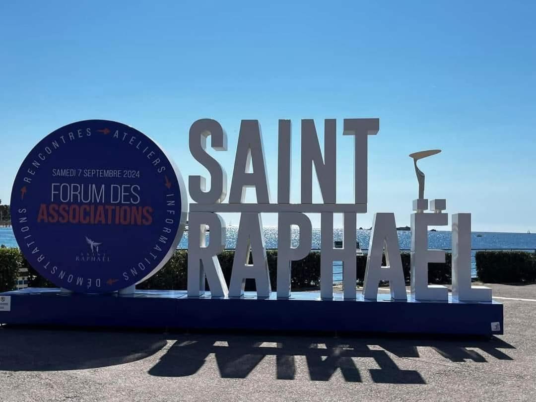 Vacances En Paradis Saint-Raphaël エクステリア 写真